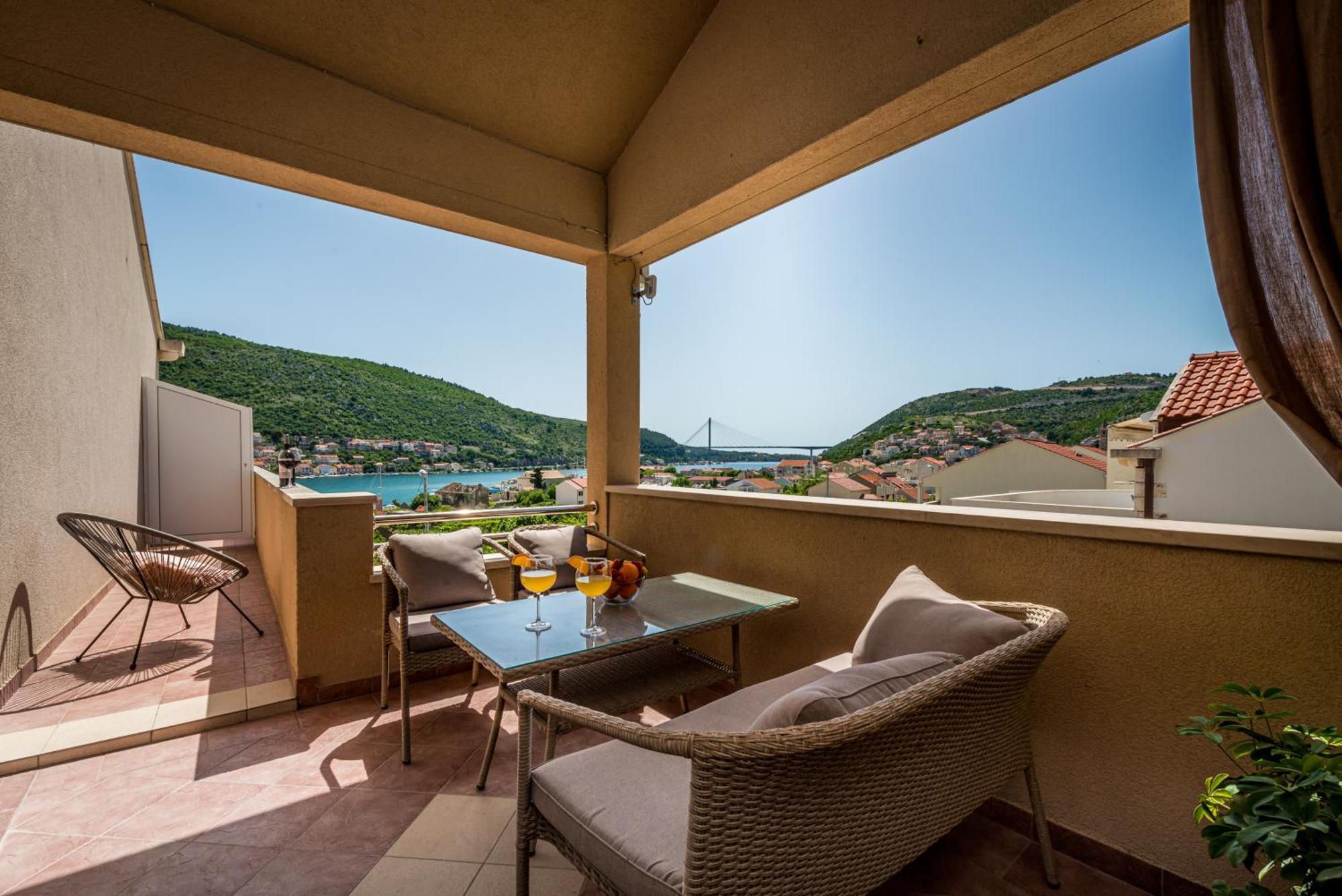 Apartments Du Lux Mokošica Exteriör bild